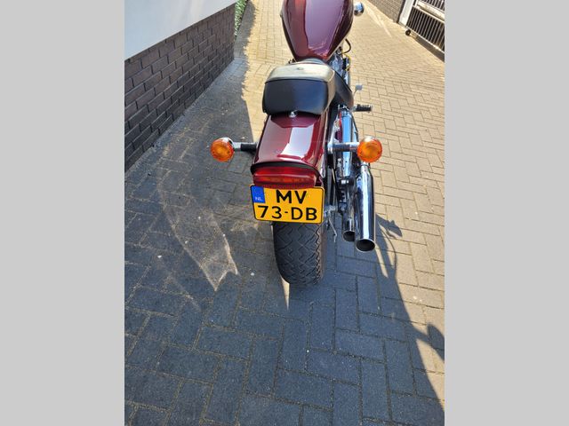 honda - vt-1100-c-shadow