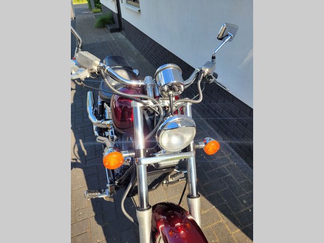 honda - vt-1100-c-shadow