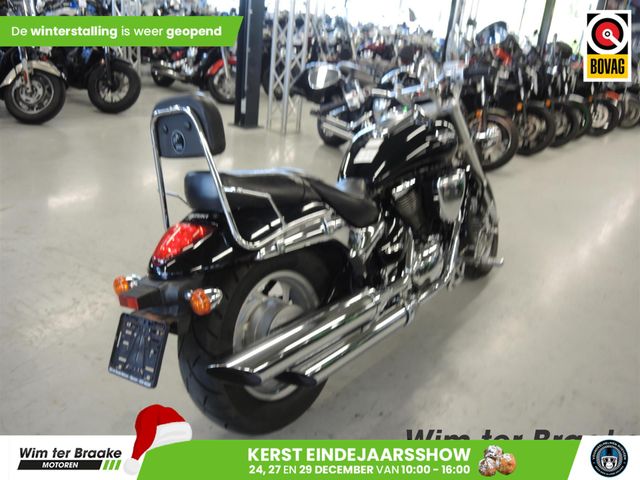 suzuki - new-intruder-m-800