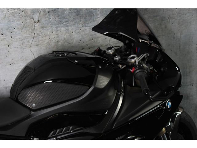 bmw - s-1000-rr