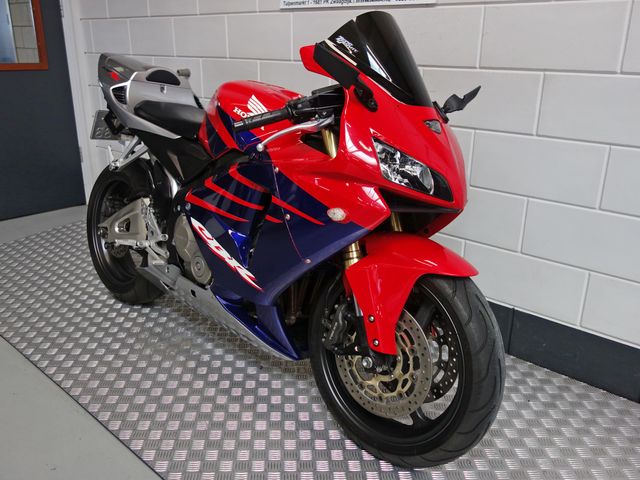 honda - cbr-600-rr