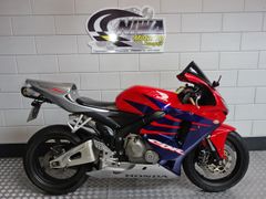HONDA CBR 600 RR