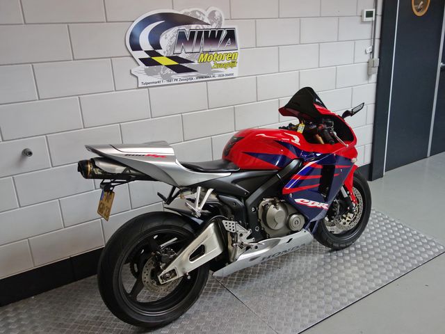 honda - cbr-600-rr