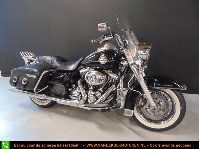 harley-davidson - road-king-classic-flhrc