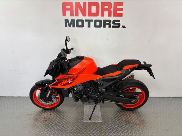 ktm - 990-duke