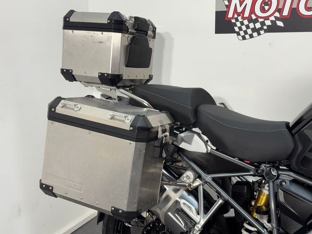 bmw - r-1200-gs-adventure-triple-black