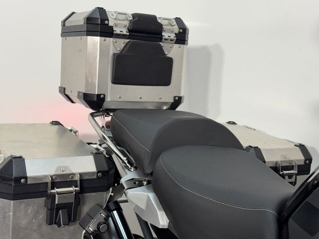 bmw - r-1200-gs-adventure-triple-black