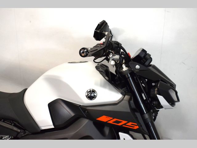 yamaha - mt-09-abs