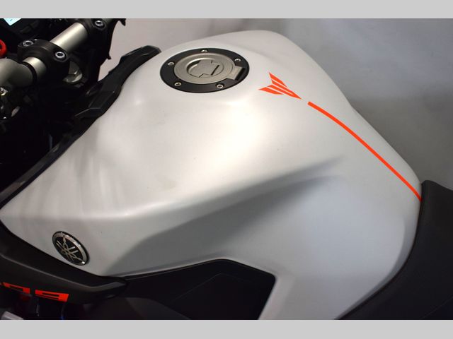 yamaha - mt-09-abs