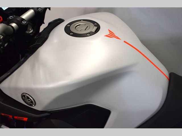 yamaha - mt-09-abs