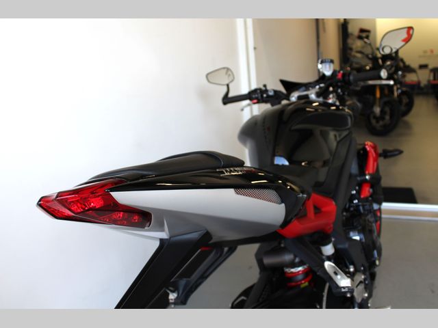 triumph - street-triple-rx-abs
