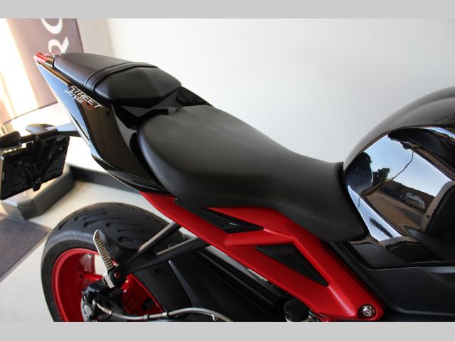 triumph - street-triple-rx-abs
