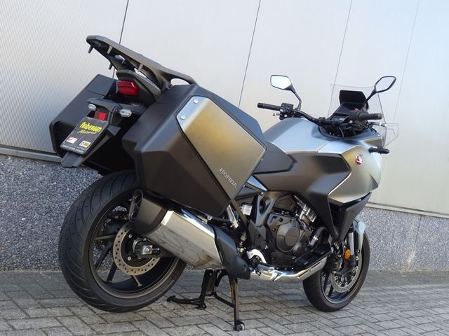 honda - nt-1100