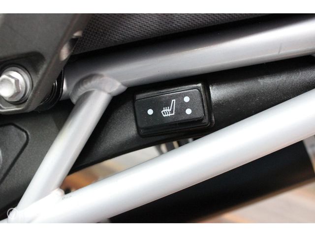 triumph - tiger-900-gt-pro