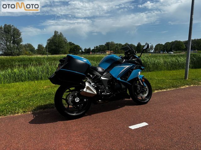 kawasaki - z-1000-sx-tourer-abs