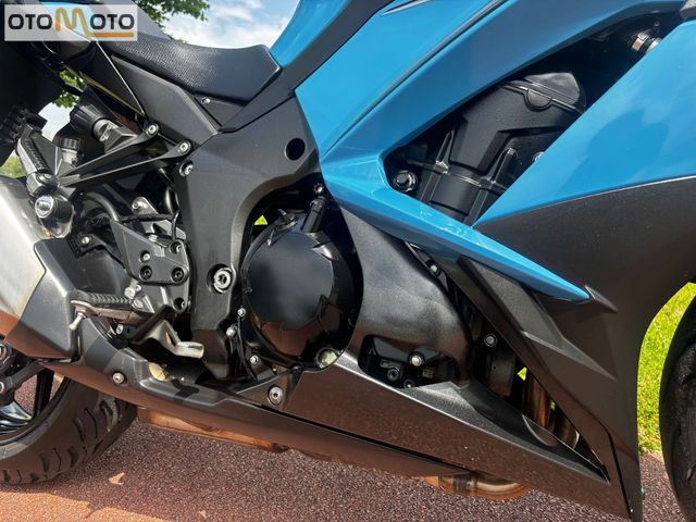 kawasaki - z-1000-sx-tourer-abs