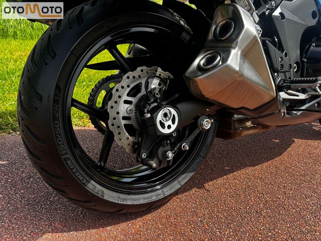 kawasaki - z-1000-sx-tourer-abs