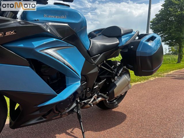 kawasaki - z-1000-sx-tourer-abs