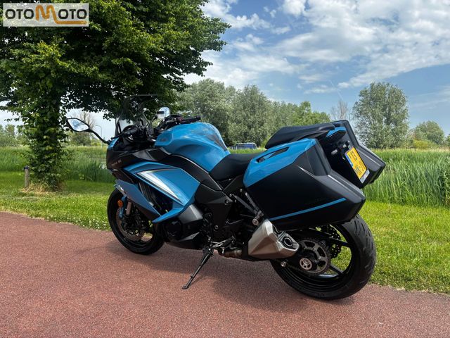 kawasaki - z-1000-sx-tourer-abs