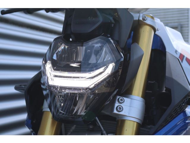 bmw - f-900-r