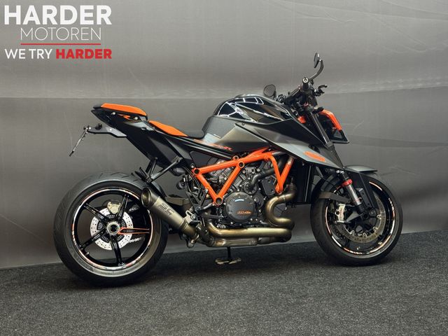 ktm - 1290-super-duke-r