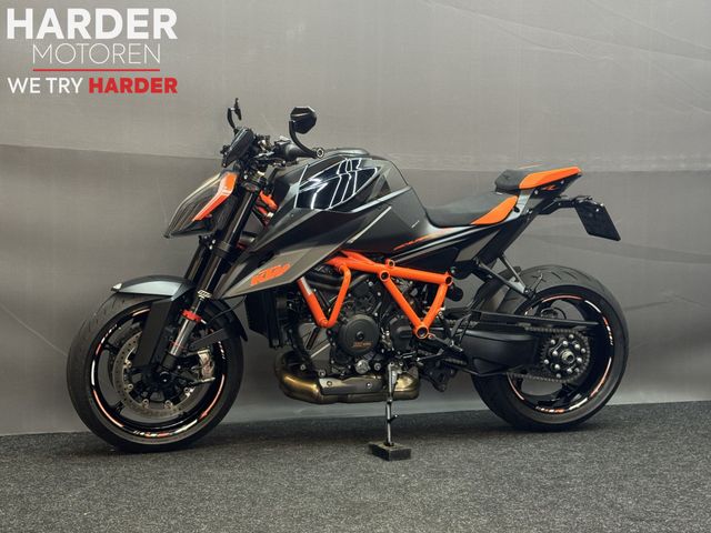 ktm - 1290-super-duke-r