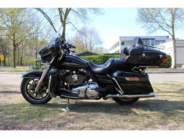 harley-davidson - electra-glide-ultra-limited-flhtk