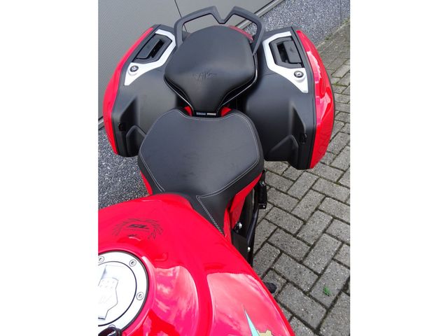 mv-agusta - turismo-veloce--800-rosso