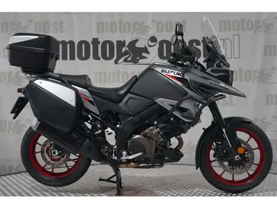 SUZUKI V-STROM 1050 – foto 2