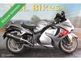 SUZUKI GSX-R 1300 HAYABUSA