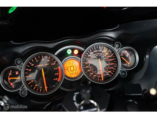 suzuki - gsx-r-1300-hayabusa
