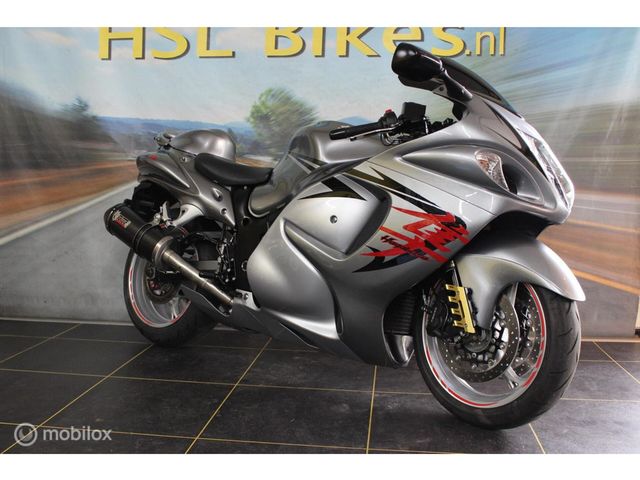 suzuki - gsx-r-1300-hayabusa