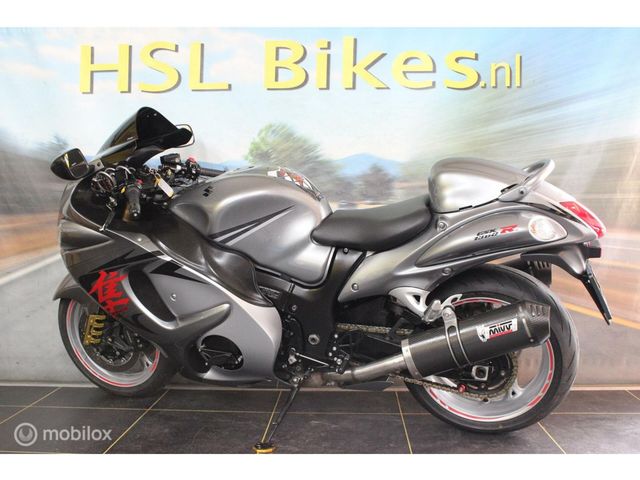 suzuki - gsx-r-1300-hayabusa