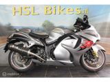 SUZUKI GSX-R 1300 HAYABUSA