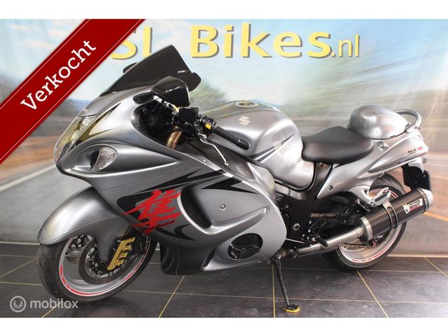 suzuki - gsx-r-1300-hayabusa