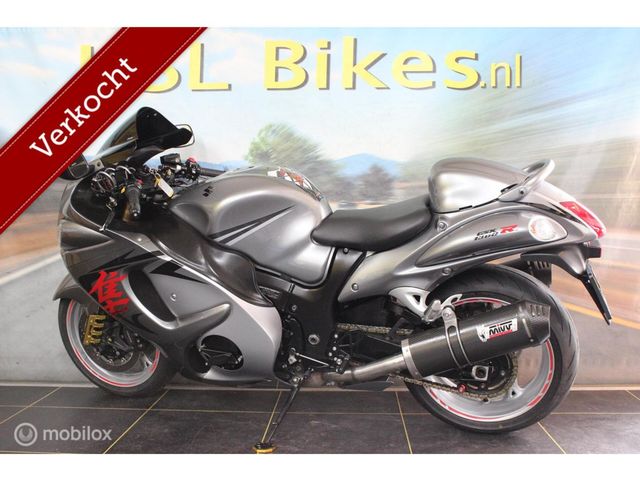 suzuki - gsx-r-1300-hayabusa