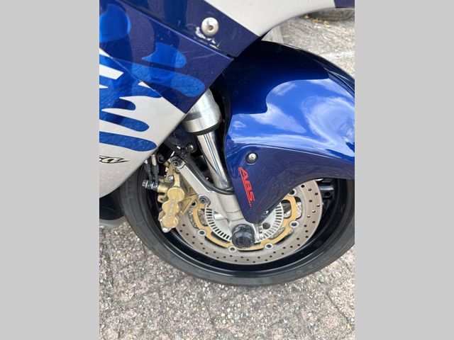 suzuki - gsx-1300-r
