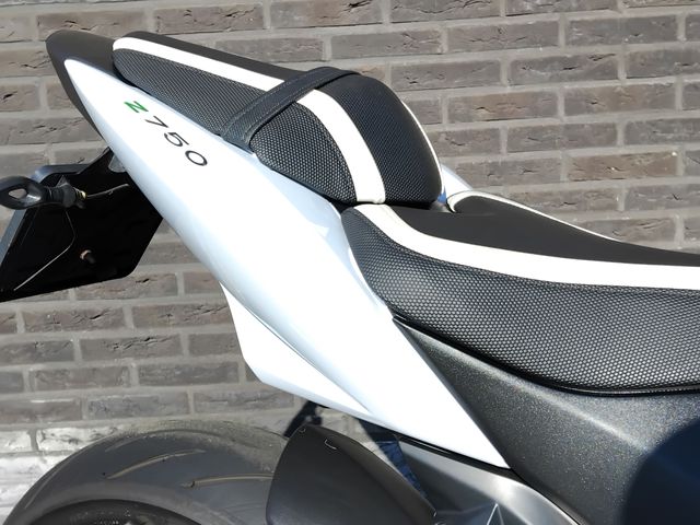 kawasaki - z-750
