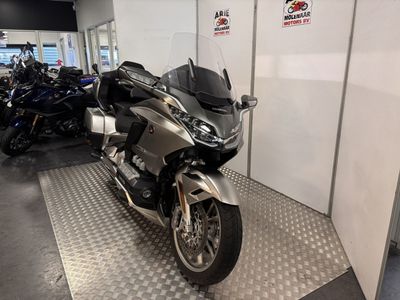 HONDA GL 1800 GOLDWING TOURING DELUXE – foto 3