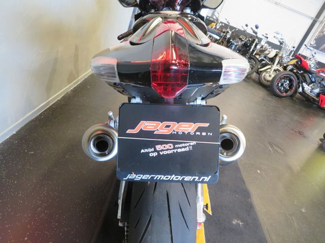aprilia - rsv-1000-r
