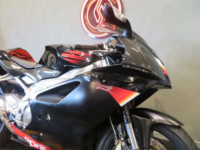 aprilia - rsv-1000-r