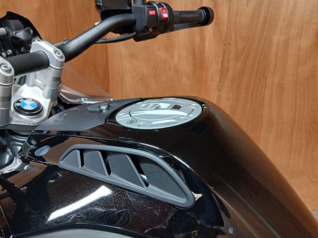 bmw - r-1250-gs-adventure