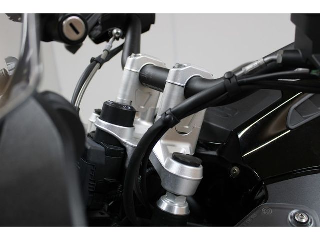 bmw - r-1250-gs-adventure