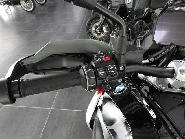 bmw - r-1300-gs