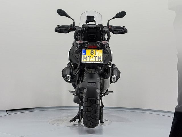 bmw - r-1300-gs