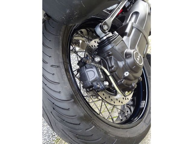 moto-guzzi - stelvio