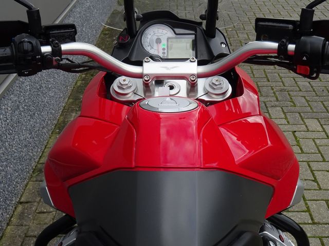 moto-guzzi - stelvio