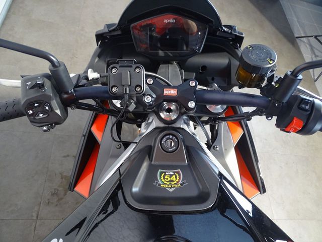 aprilia - tuono-660-factory