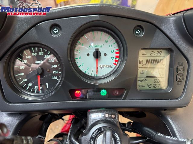 honda - vfr-800-fi