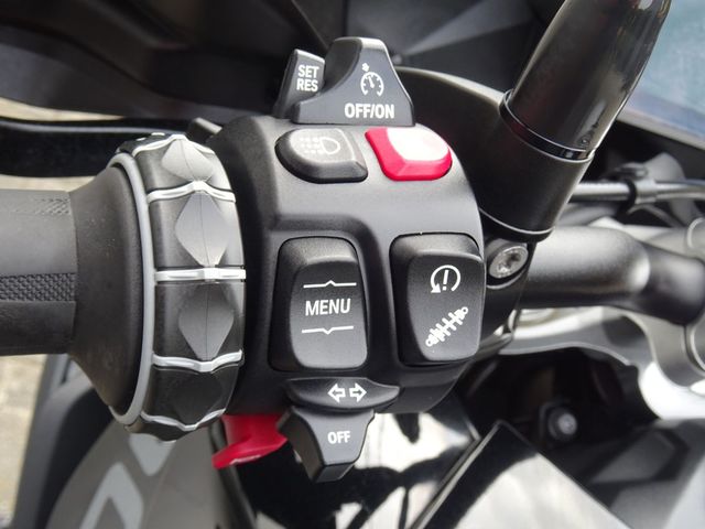bmw - s-1000-xr